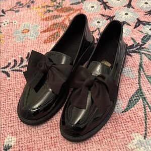 Elegant Black Loafers with Bow